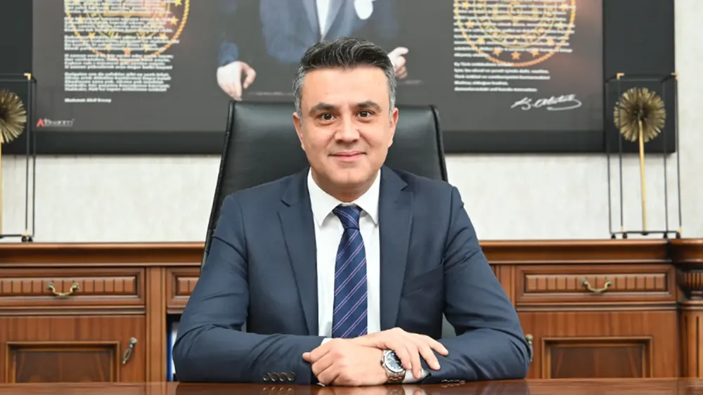 Denizli’nin zeki gençlerine Müdür Bey’den mesaj var!