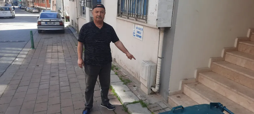Hırsızları valiliğe şikâyet etti