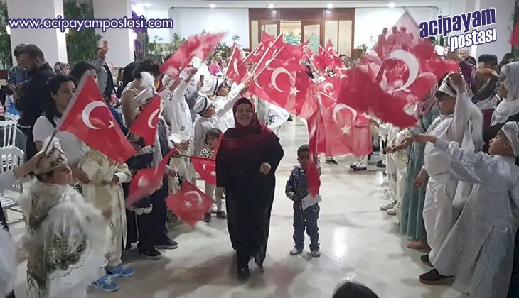 Özel
                    insanlarda gelenek bu yılda
                    bozulmadı